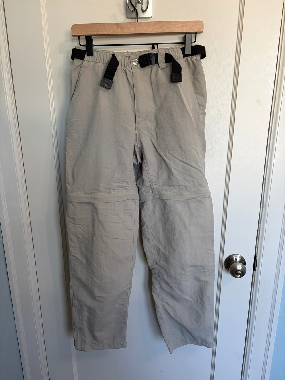 The North Face Women's S Vintage 2006 Belted Convertible Zip-Off Hiking Pant Gor